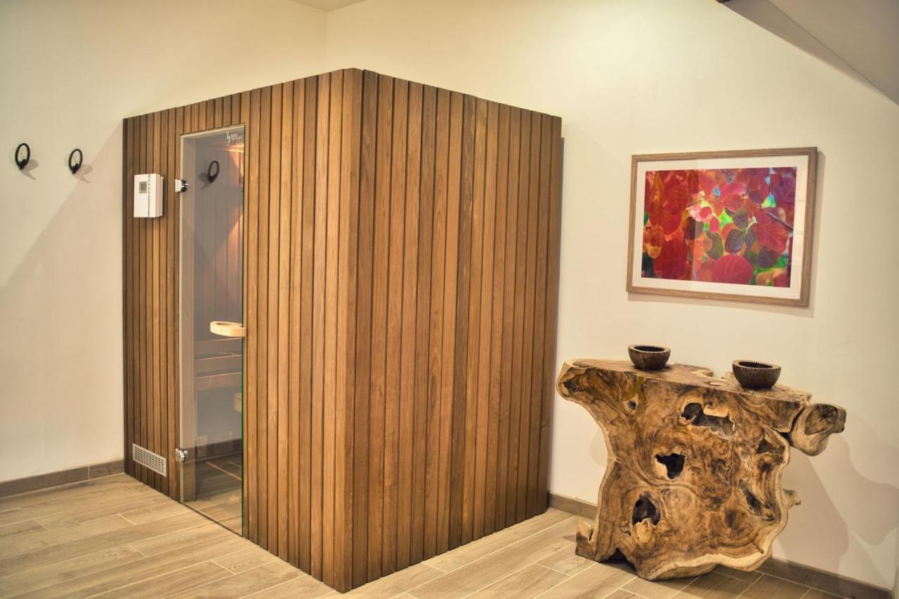 L'Oxalis Villa, Sauna Et Jaccuzi Privatif Bullion المظهر الخارجي الصورة